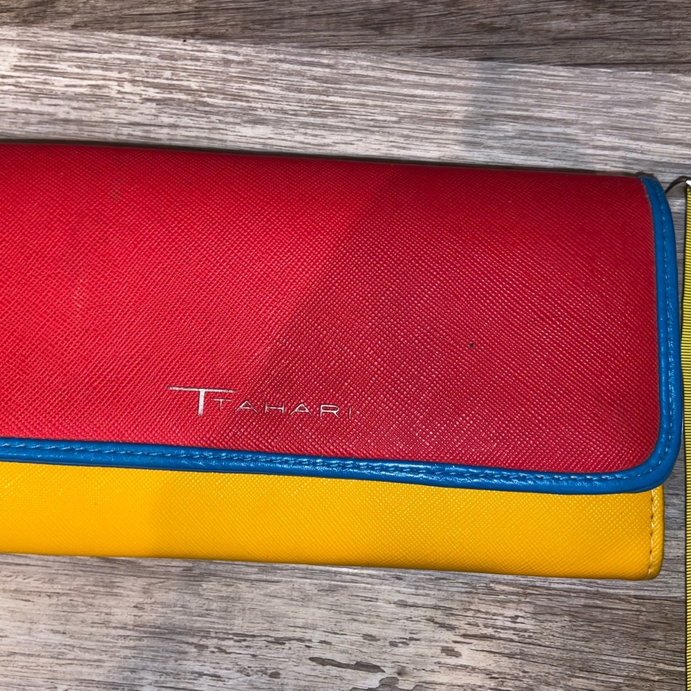 Tahari Wallet Multi Colored Synthetic. (N) - image 8